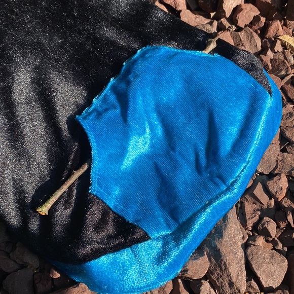 Dog sweater hoodie - Picture 3 of 5